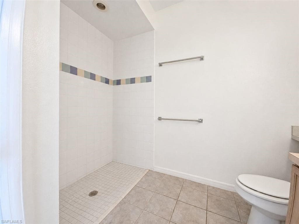 4426 ST GEORGES CT-13
