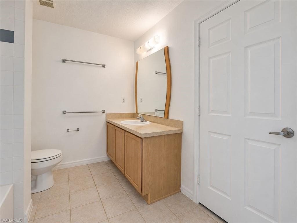 4426 ST GEORGES CT-17