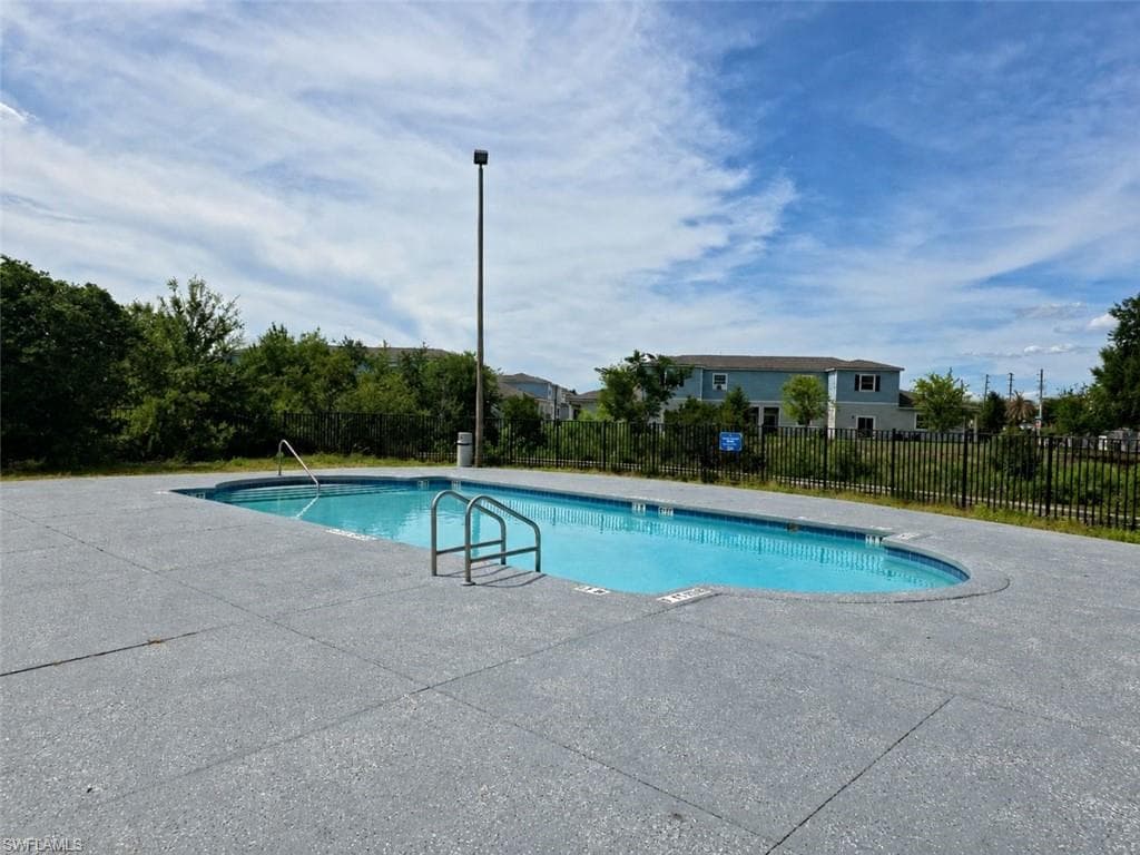 4426 ST GEORGES CT-3