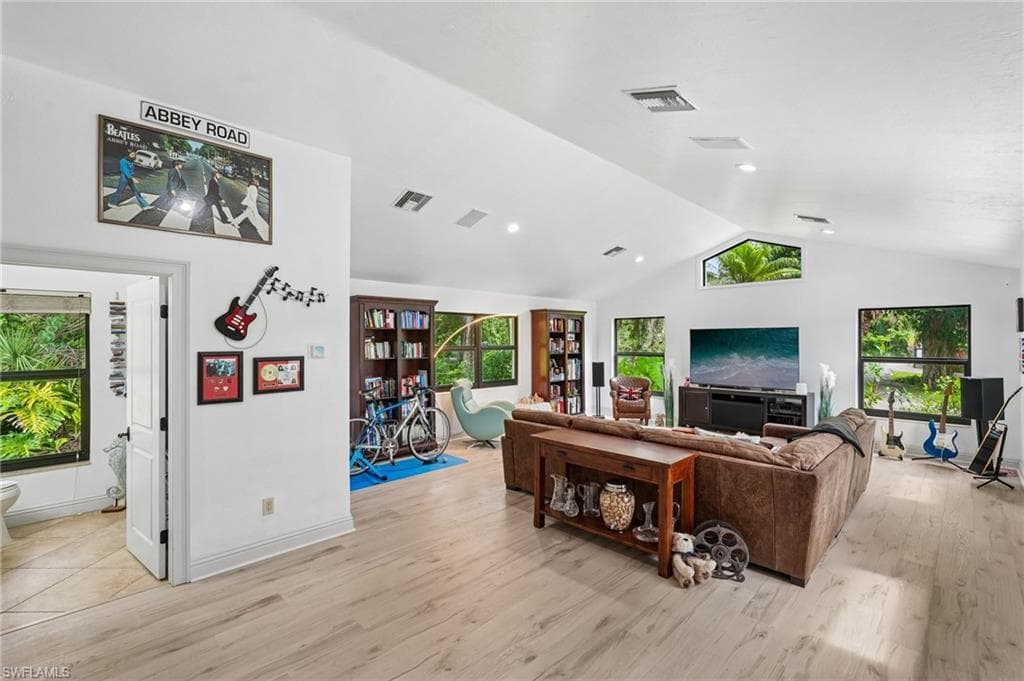 4980 Tamarind Ridge DR-9