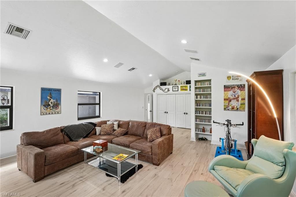 4980 Tamarind Ridge DR-10
