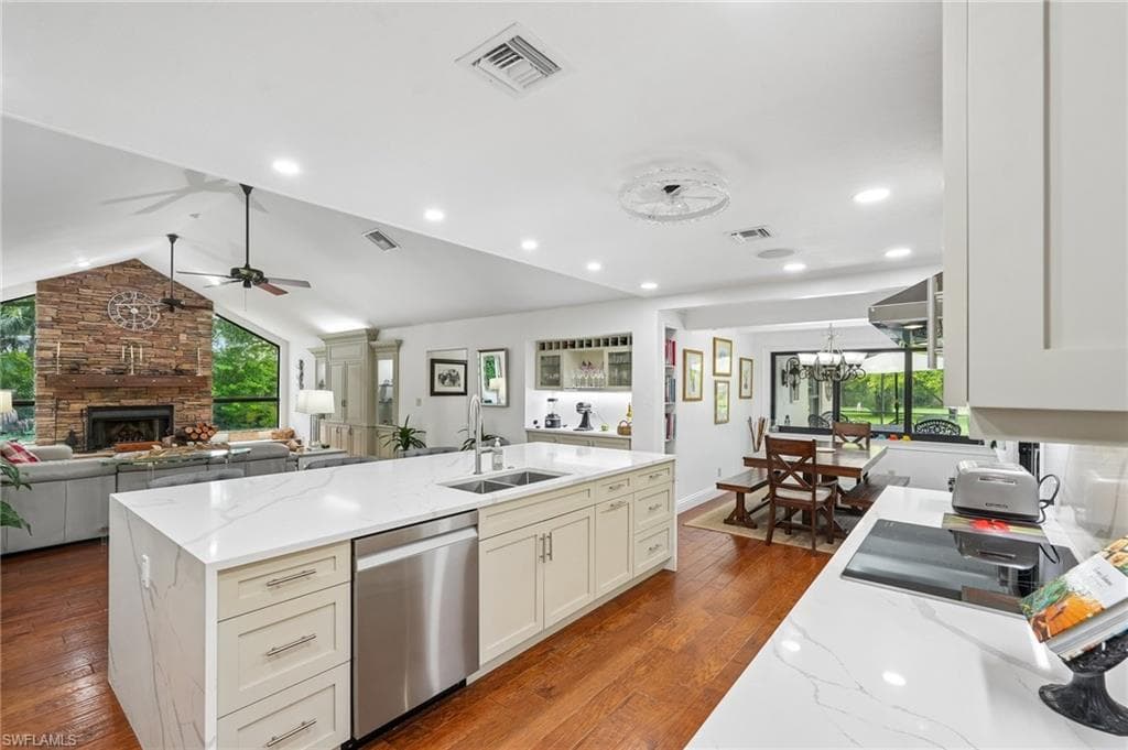 4980 Tamarind Ridge DR-14