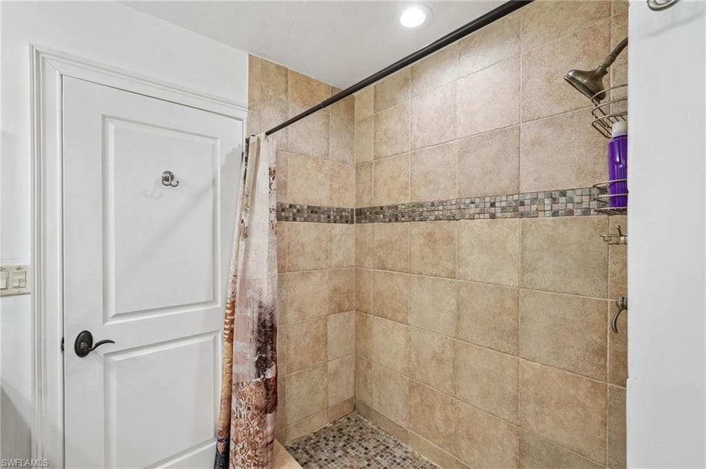 4980 Tamarind Ridge DR-25