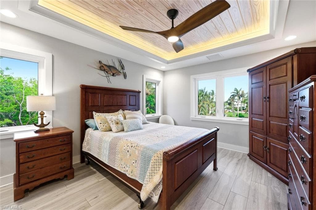 7660 Bocilla LN-34