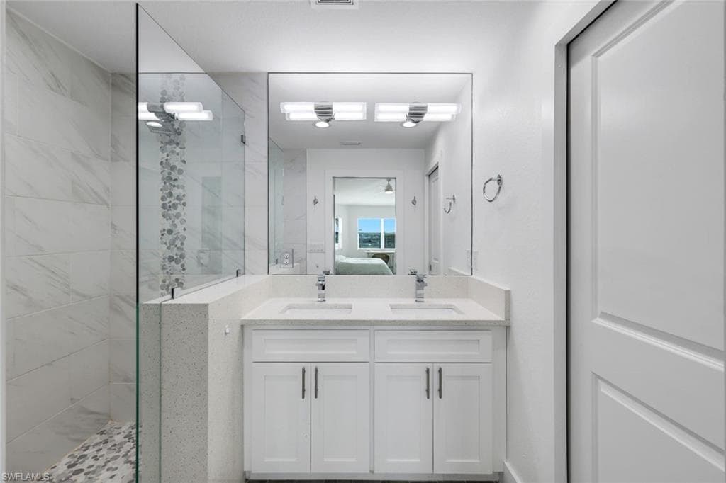 6053 Montego Bay LOOP-23