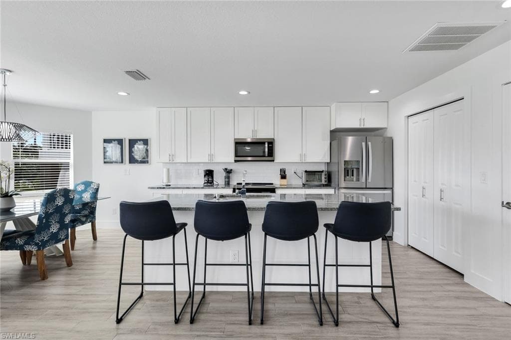 6053 Montego Bay LOOP-13