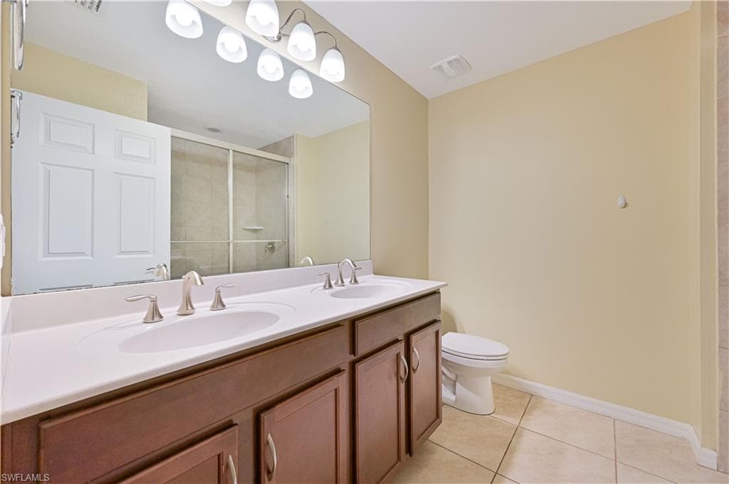 3739 Crofton CT-22