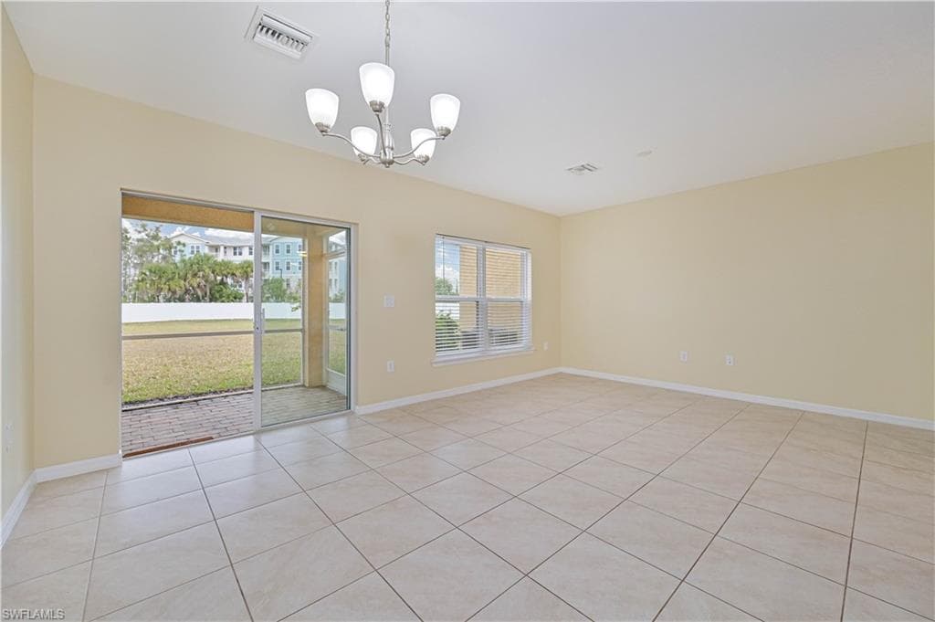 3739 Crofton CT-11