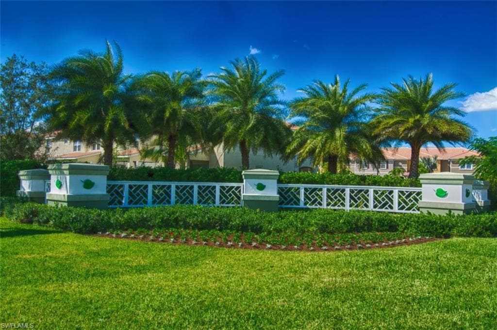 3739 Crofton CT-40