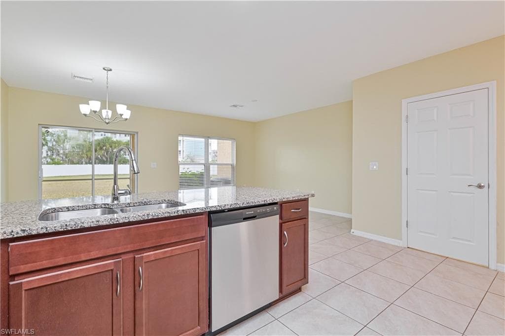 3739 Crofton CT-7