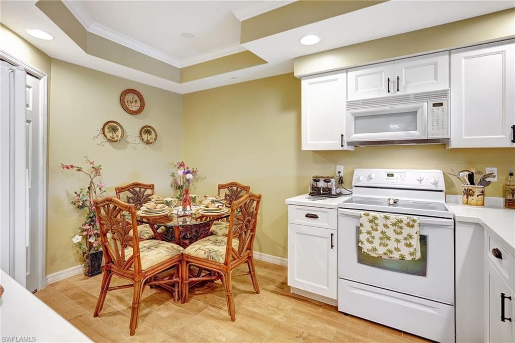 1791 Four Mile Cove PKWY 625-3