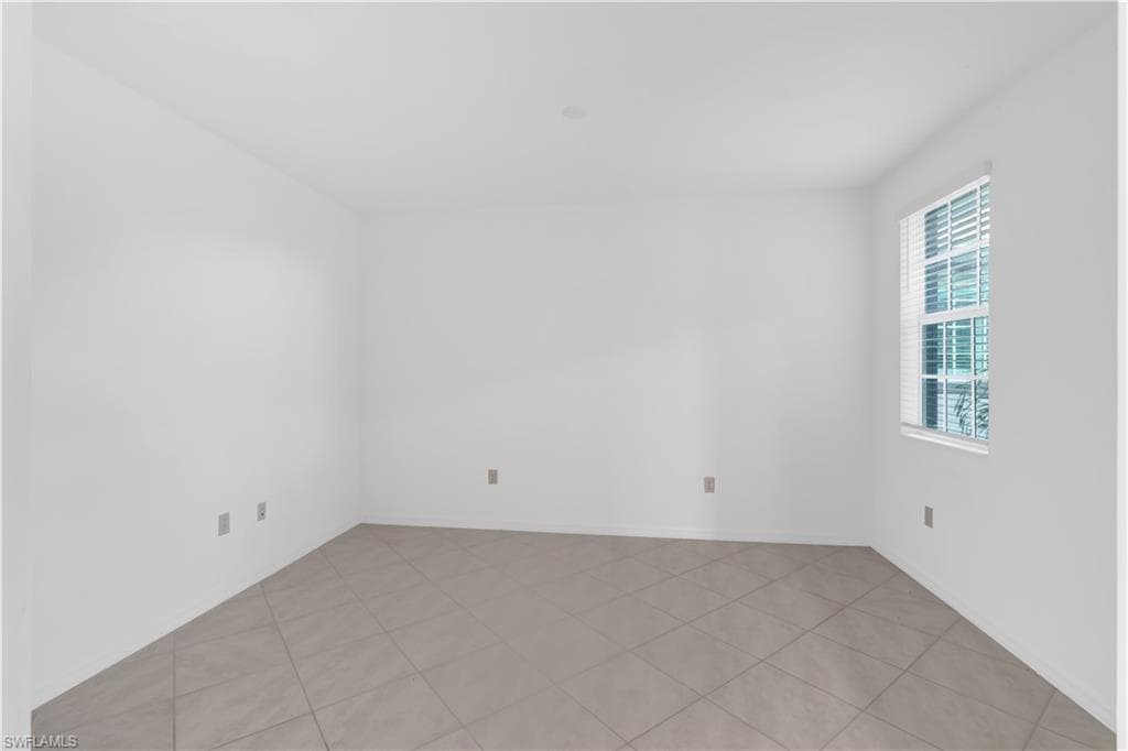 12061 Santaluz DR 201-27