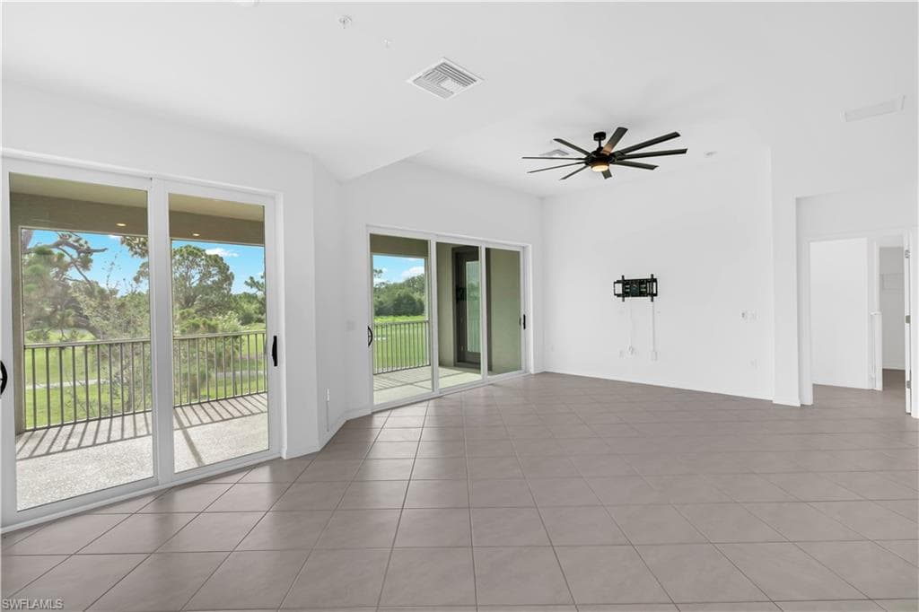 12061 Santaluz DR 201-20