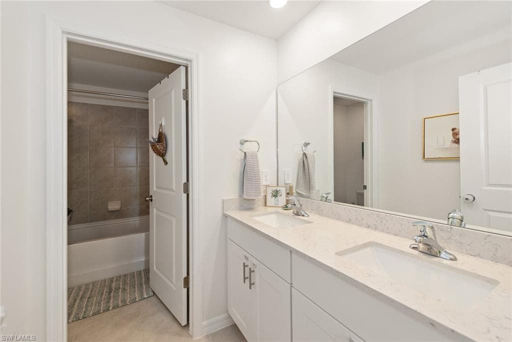 7149 Ponderosa Pine DR-20