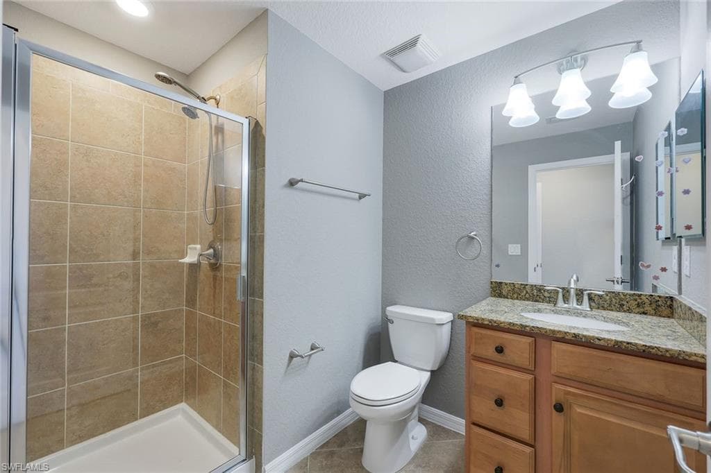 2262 Vermont LN-12