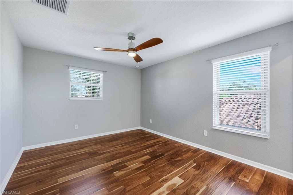 2262 Vermont LN-16