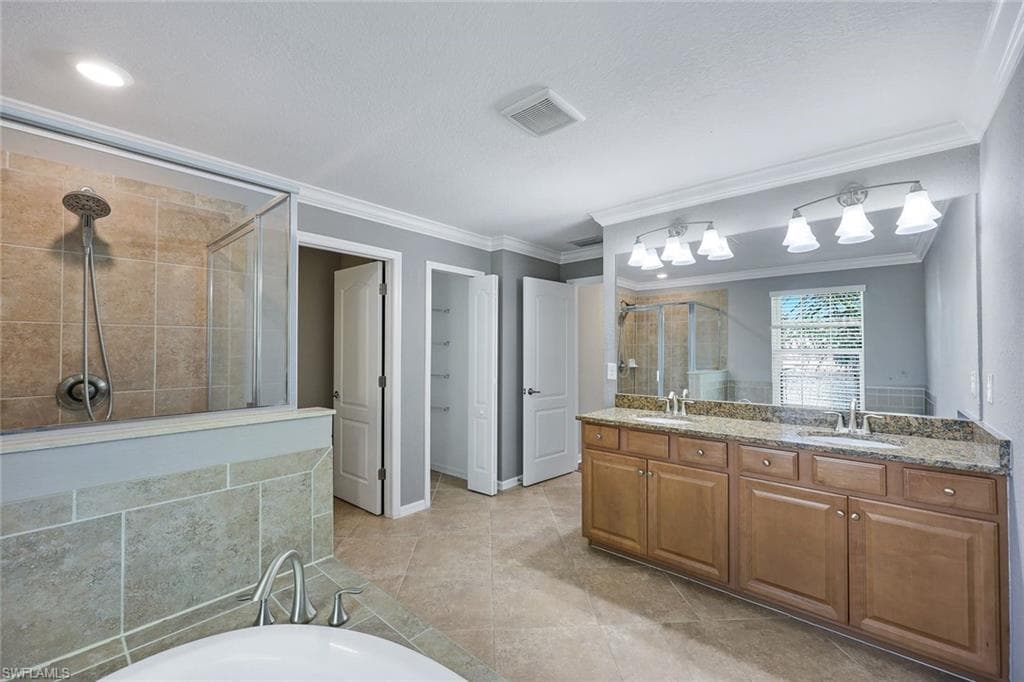 2262 Vermont LN-11