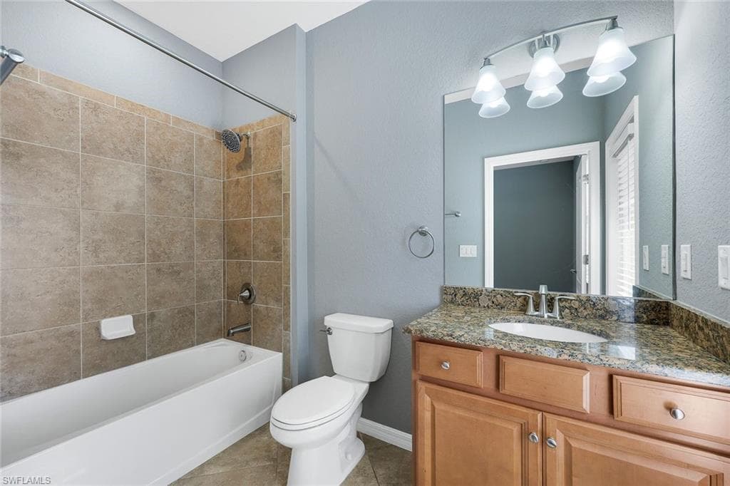 2262 Vermont LN-19
