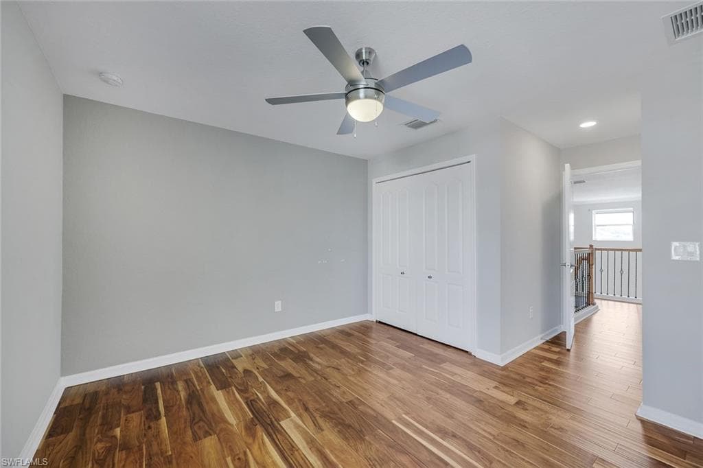2262 Vermont LN-13