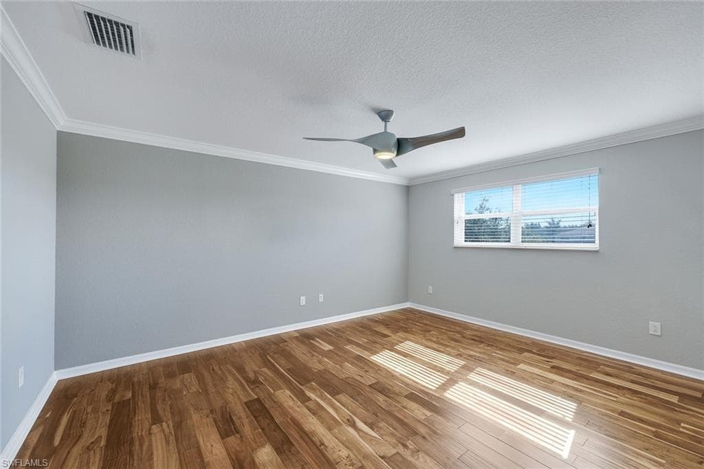 2262 Vermont LN-14