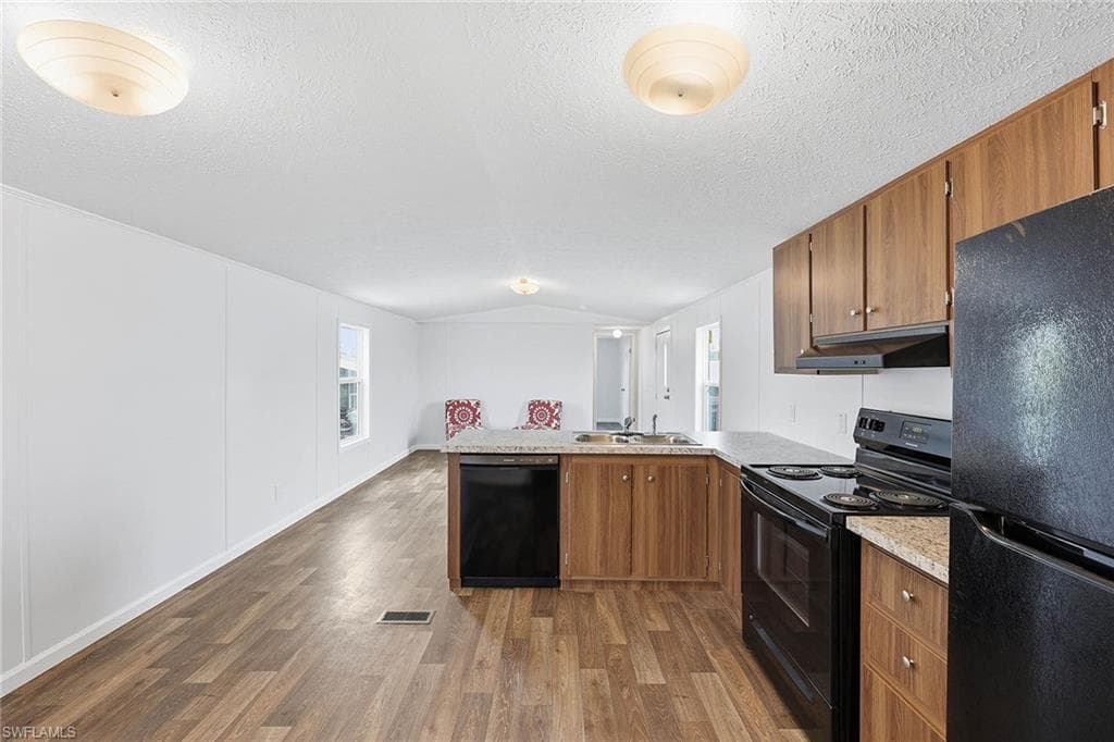 20751 Garden DR-2