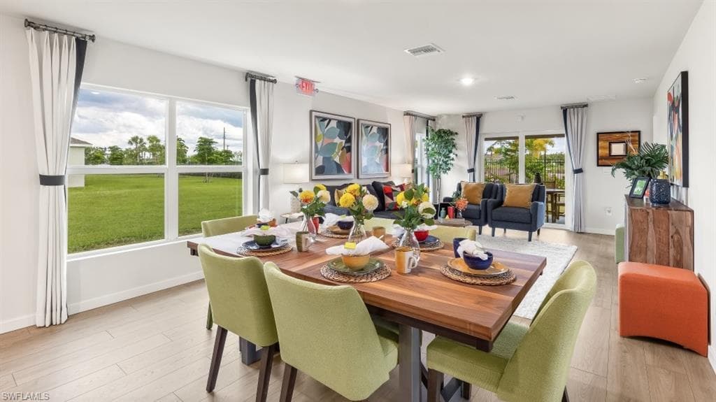 1252 Brooklands DR-7