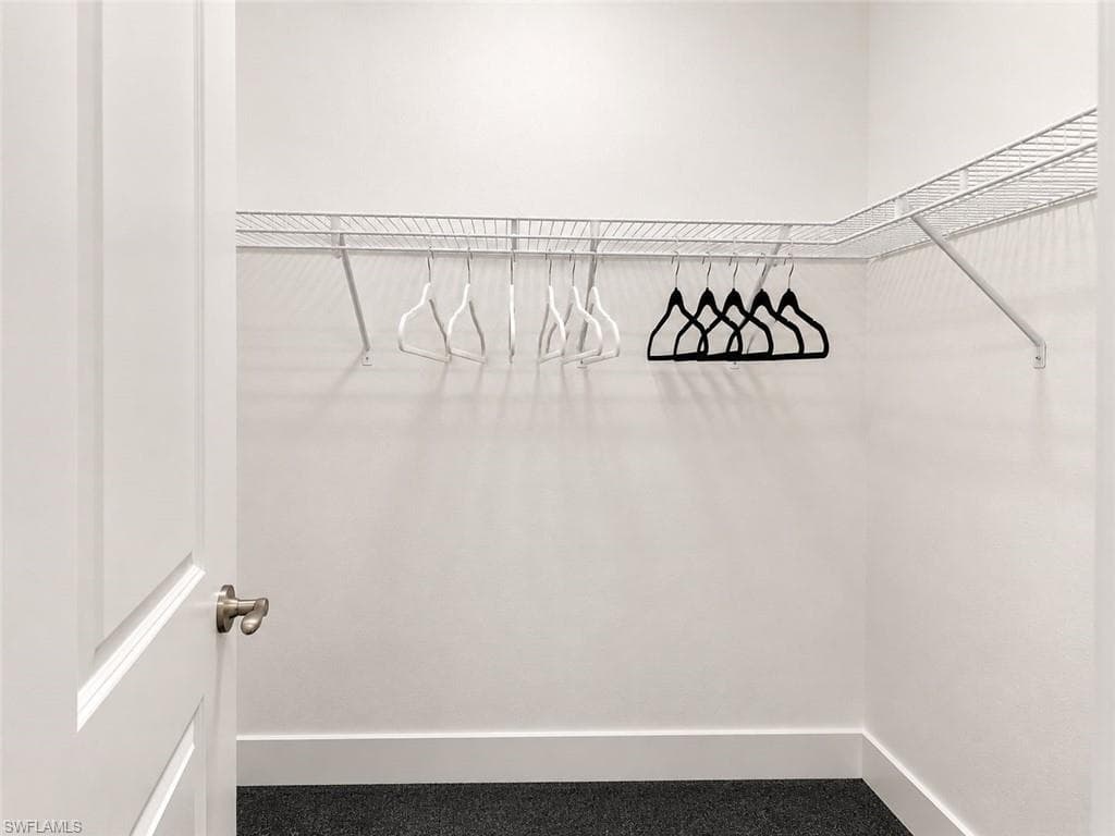 20202 Ainsley ST-13