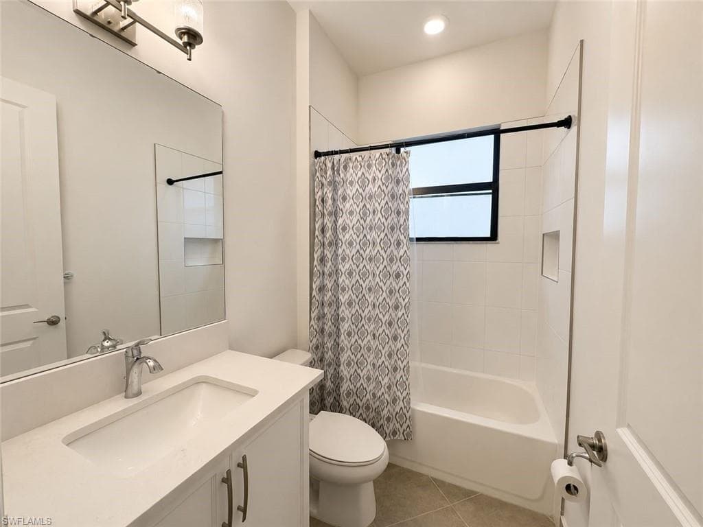 20202 Ainsley ST-17