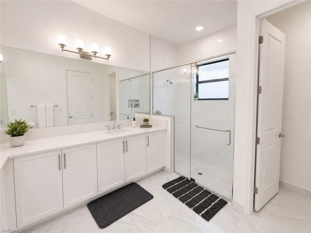 20202 Ainsley ST-10