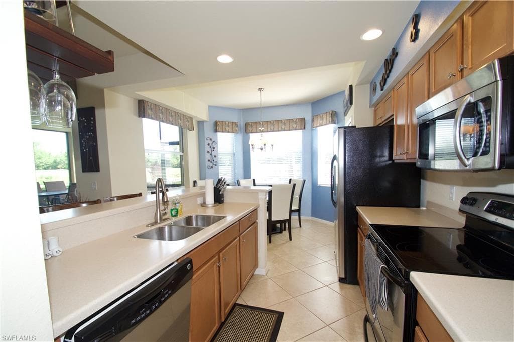 10337 Heritage Bay BLVD 1813-8