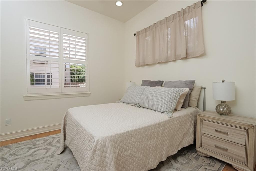 2868 Tiburon BLVD E 102-16