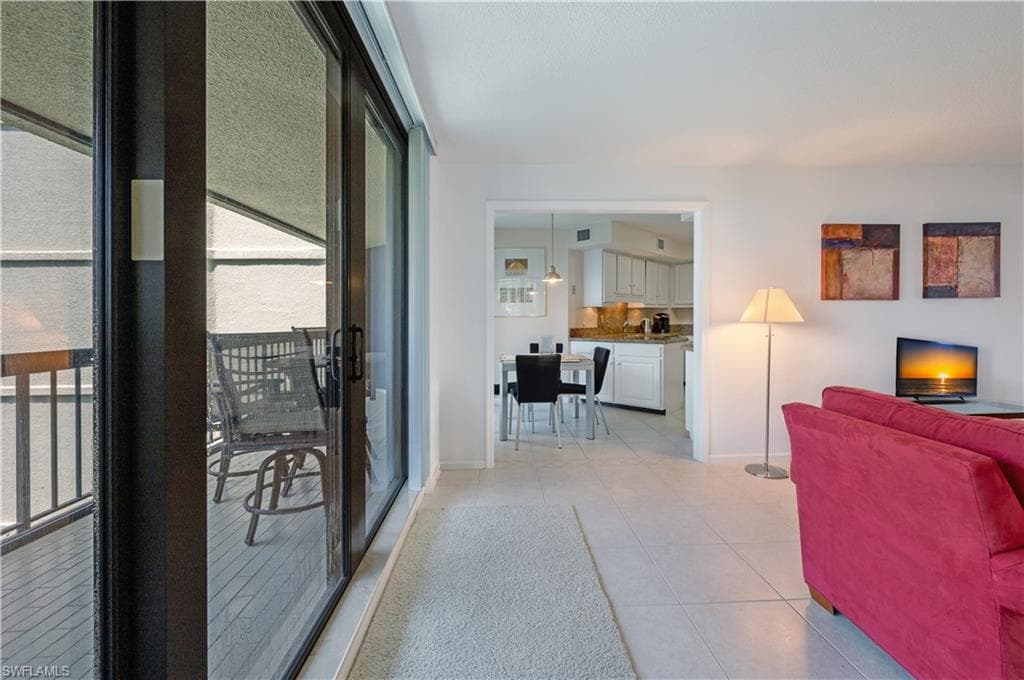 4551 Gulf Shore BLVD N 306-7