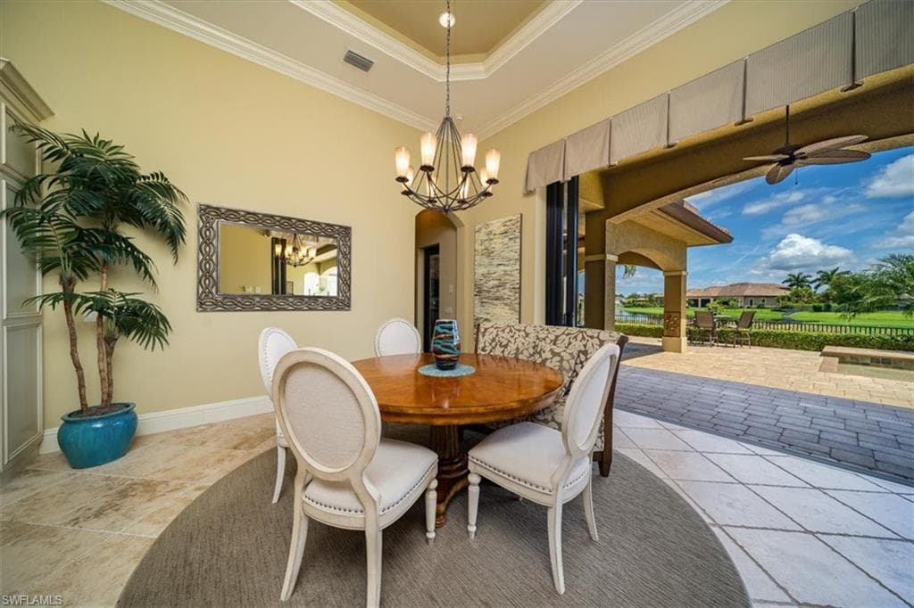 6113 Sunnyslope DR-12