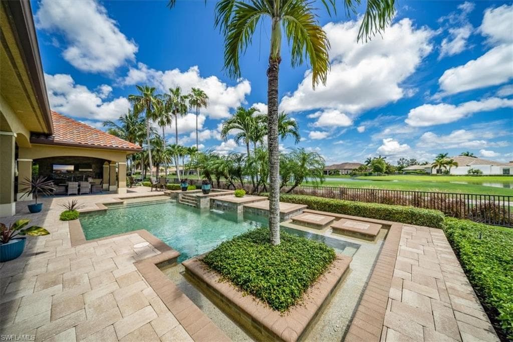 6113 Sunnyslope DR-35
