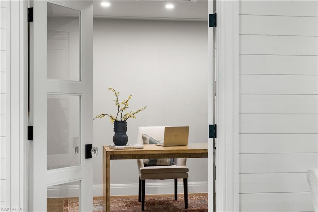 3135 Riviera DR B205-2