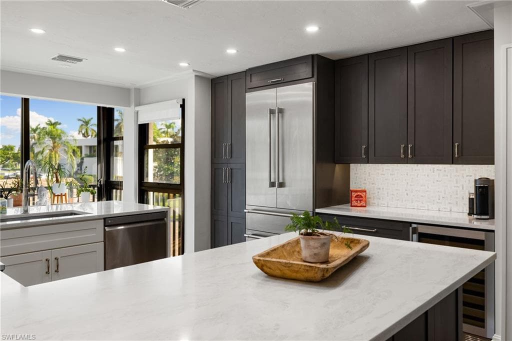 3135 Riviera DR B205-14