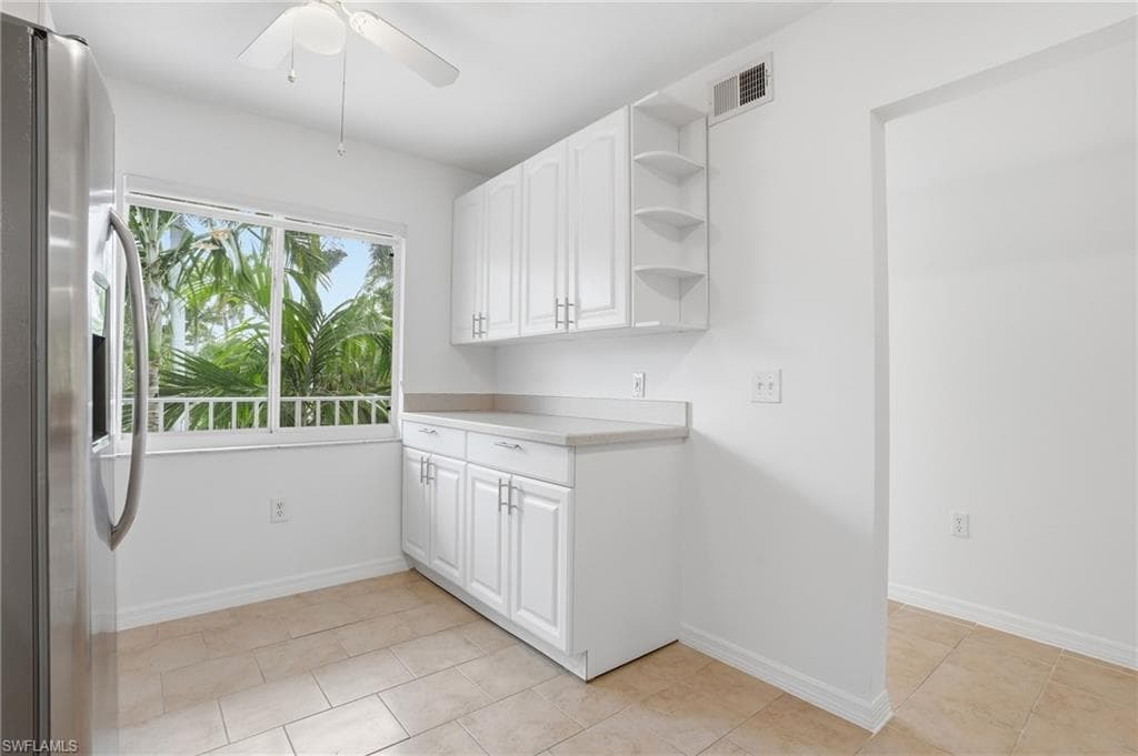 3031 Sandpiper Bay CIR F205-10