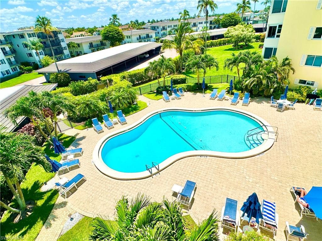 3420 Gulf Shore BLVD N 43-30