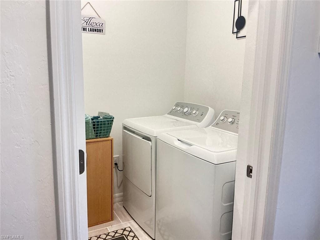 5686 Melbourne CT 7322-13