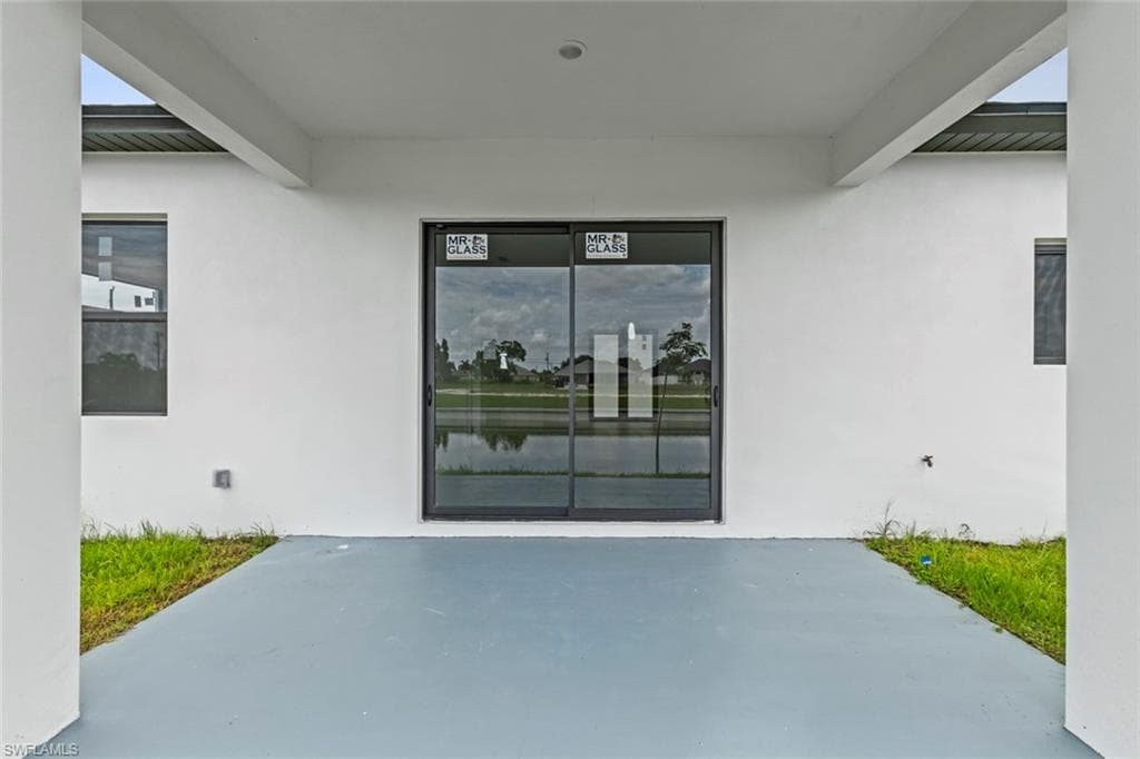 2130 NE 26th ST-25