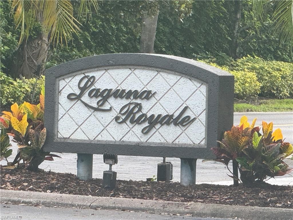 562 Laguna Royale BLVD 604-18