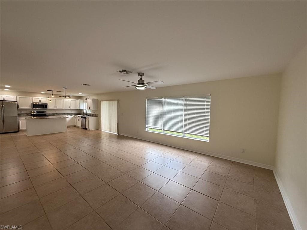 18168 Horizon View BLVD-11
