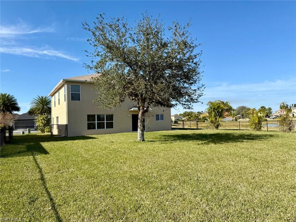 18168 Horizon View BLVD-35