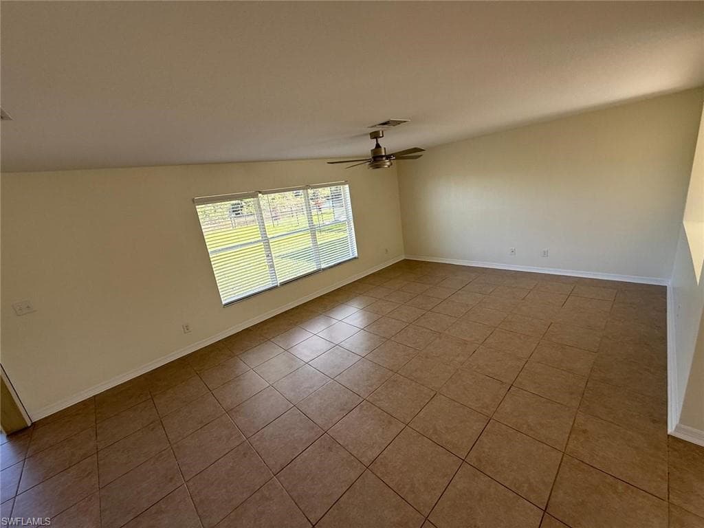 18168 Horizon View BLVD-19