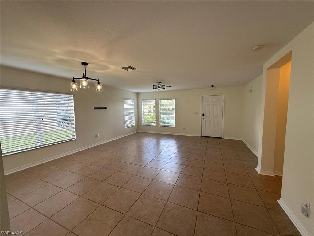 18168 Horizon View BLVD-8
