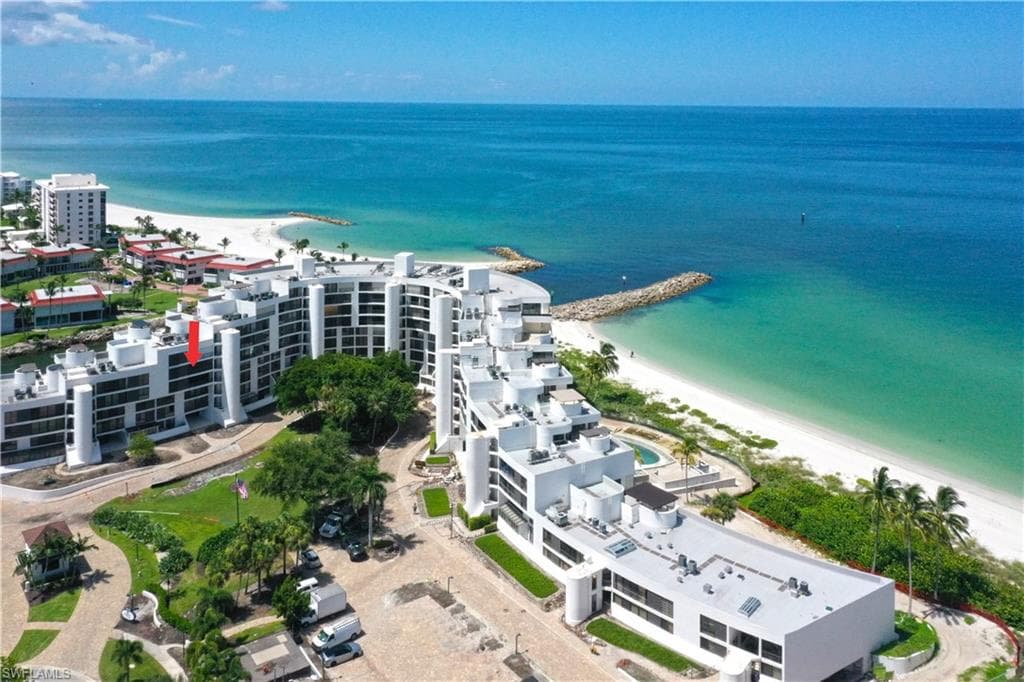 2316 Gulf Shore BLVD N 411-1