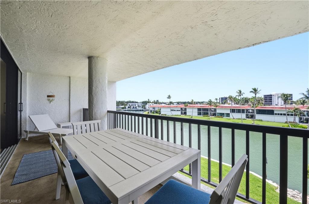2316 Gulf Shore BLVD N 411-24