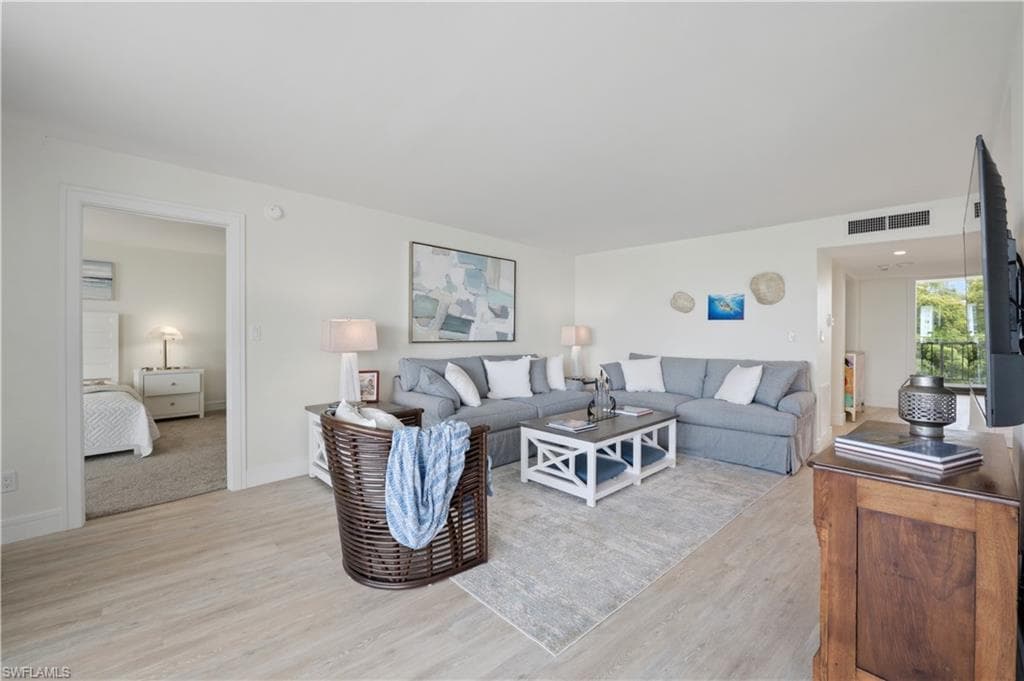 2316 Gulf Shore BLVD N 411-14