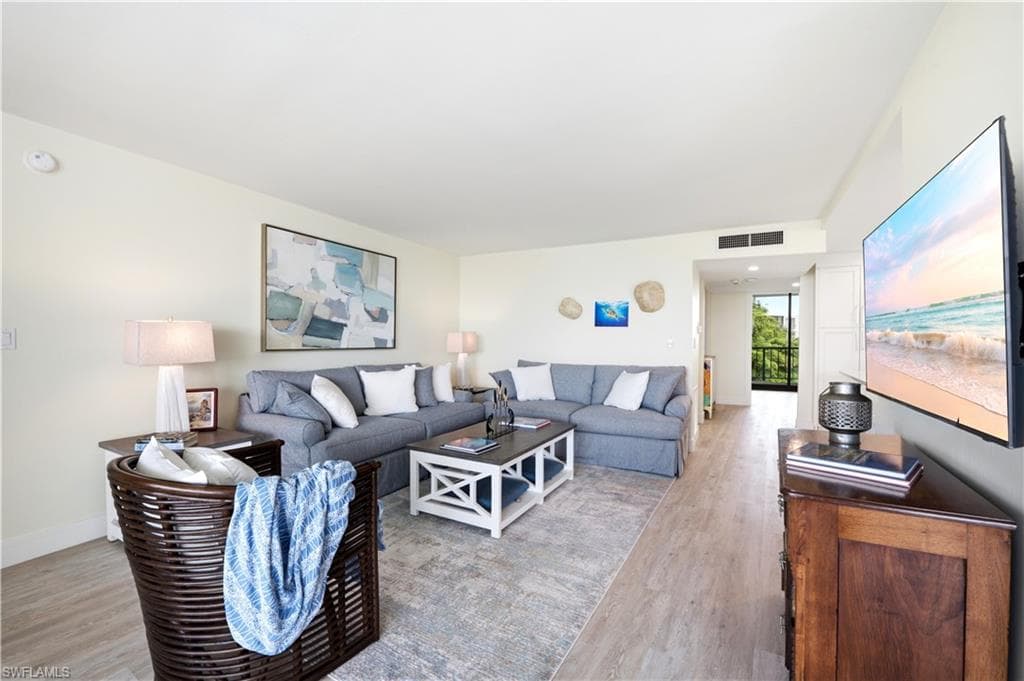 2316 Gulf Shore BLVD N 411-11