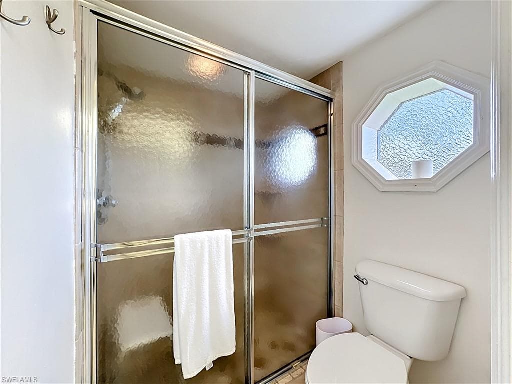 1201 Westfield DR-25